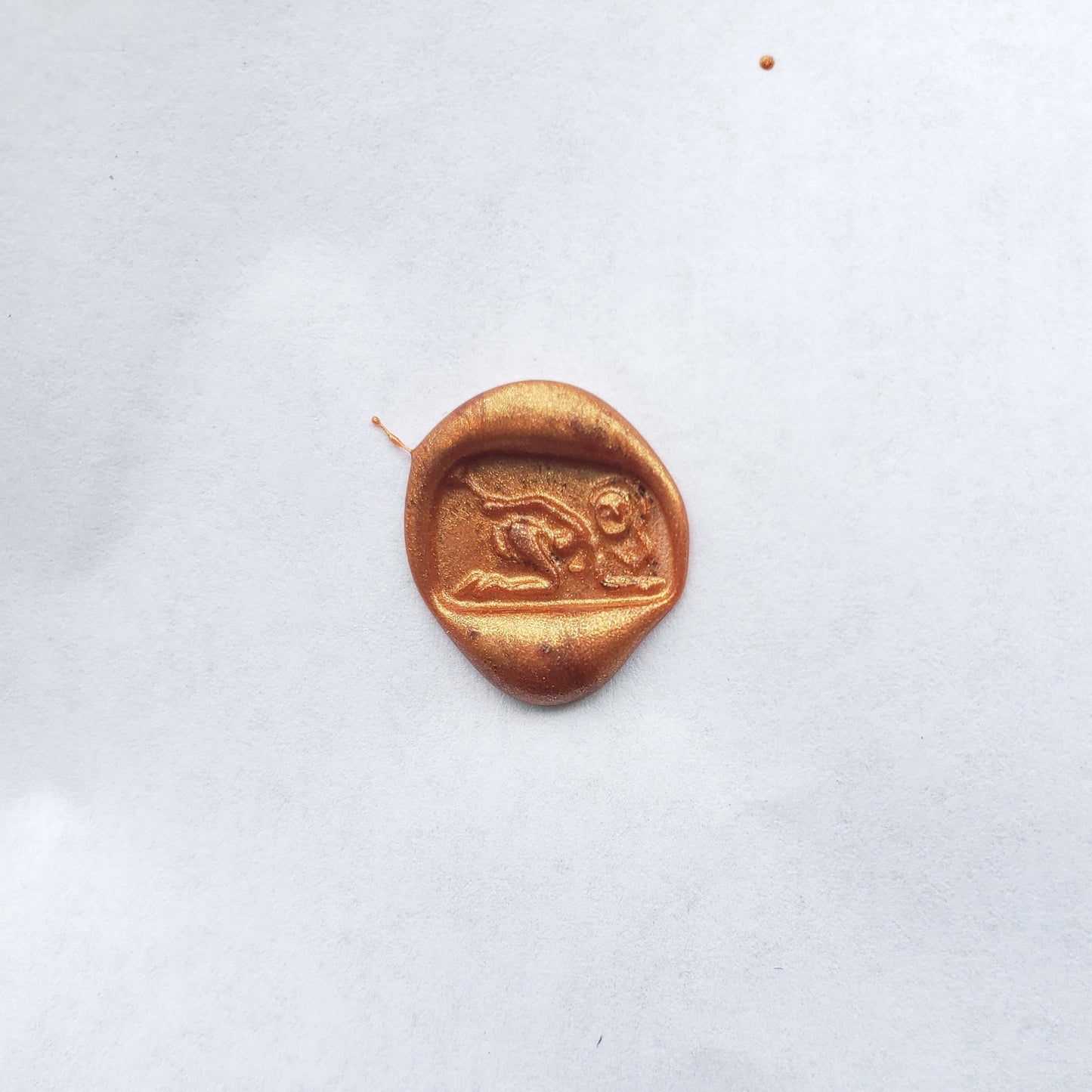 Butt trumpet wax seal signet ring