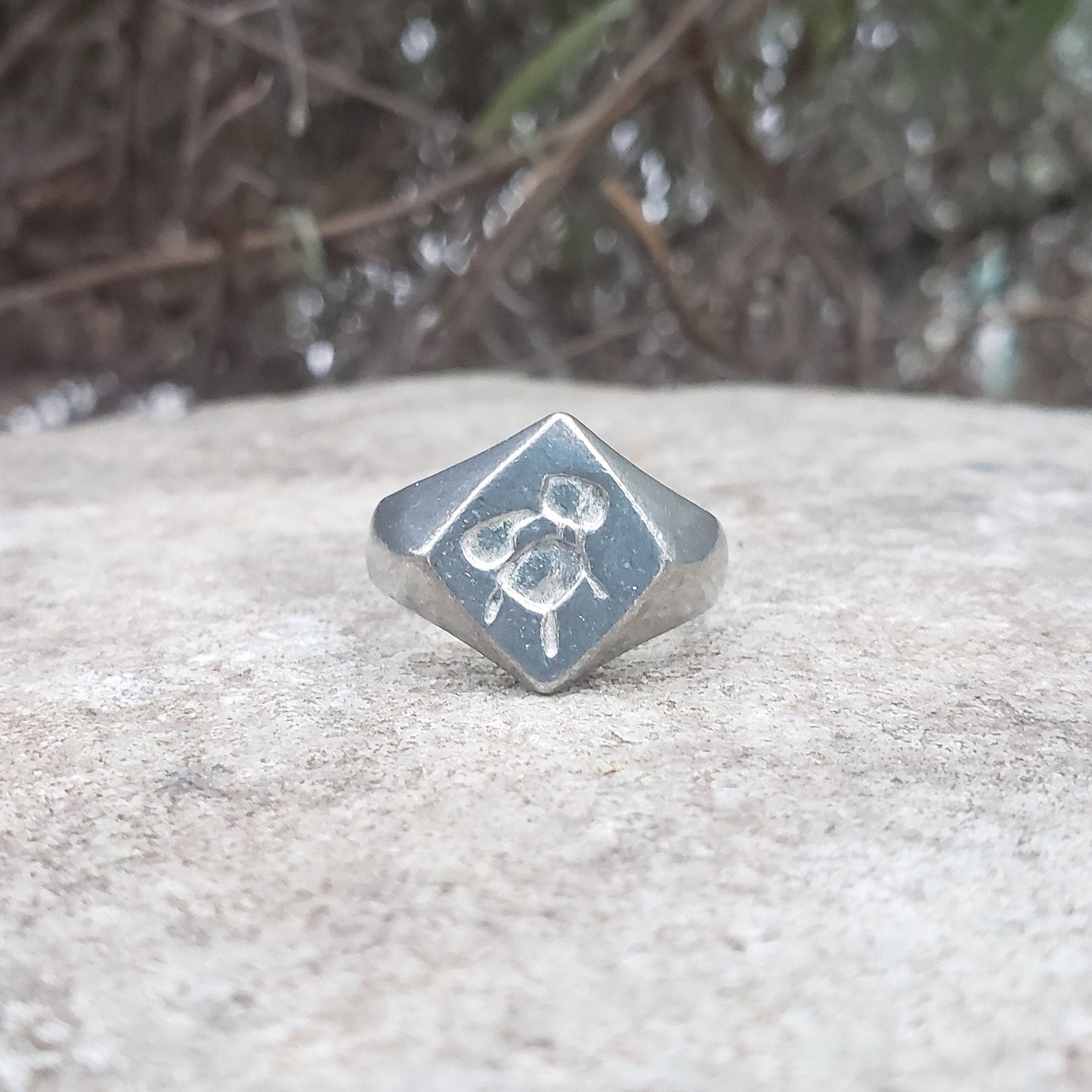 Desk wax seal signet ring