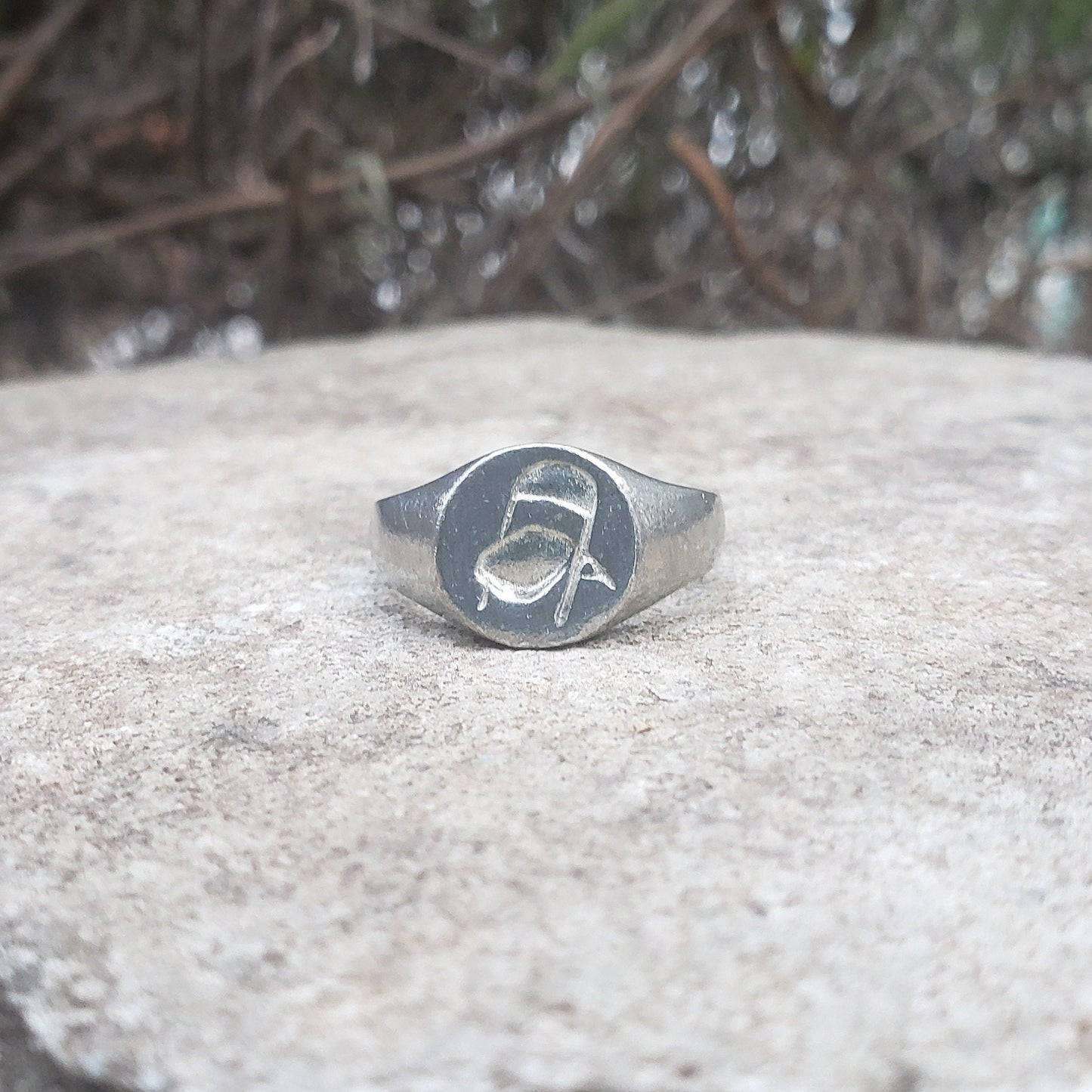 Folding chair wax seal signet ring