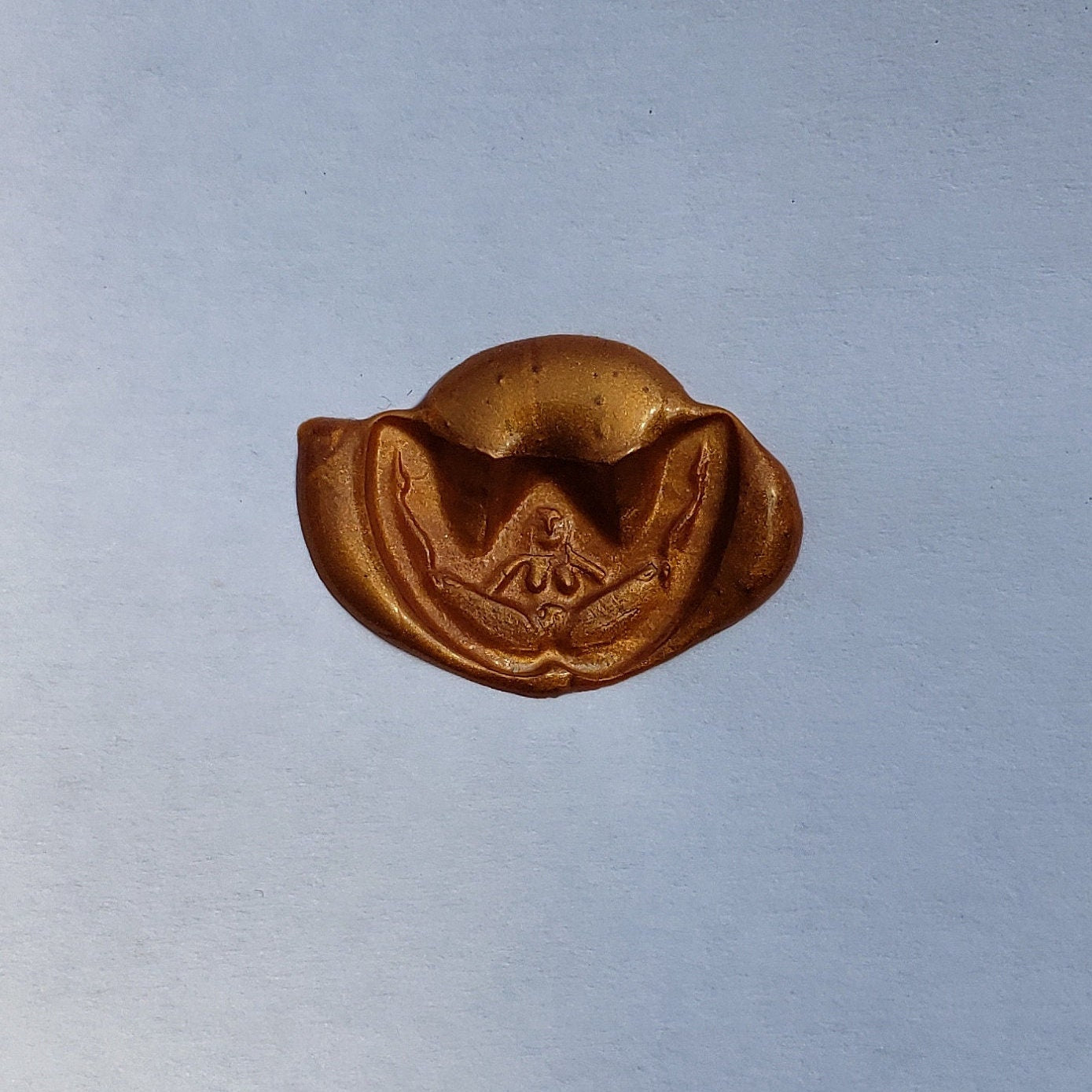 Body letter "W" wax seal signet ring