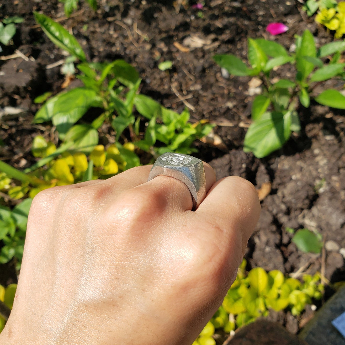 Cabbage wax seal signet ring