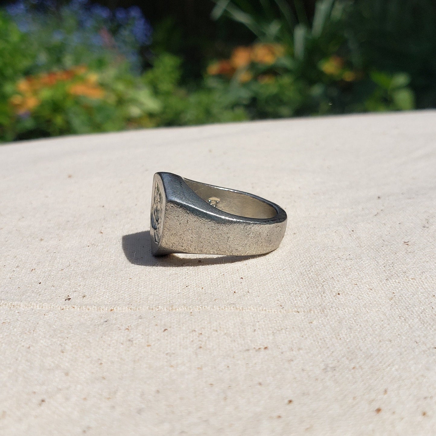 Cabbage wax seal signet ring