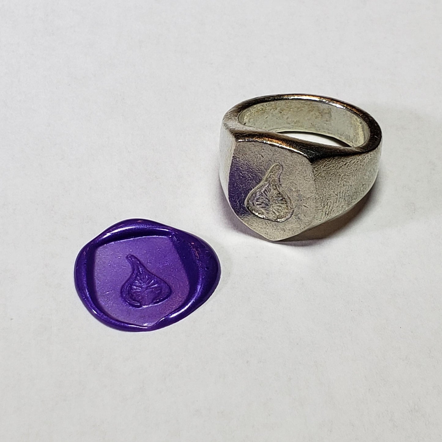 Fig wax seal signet ring