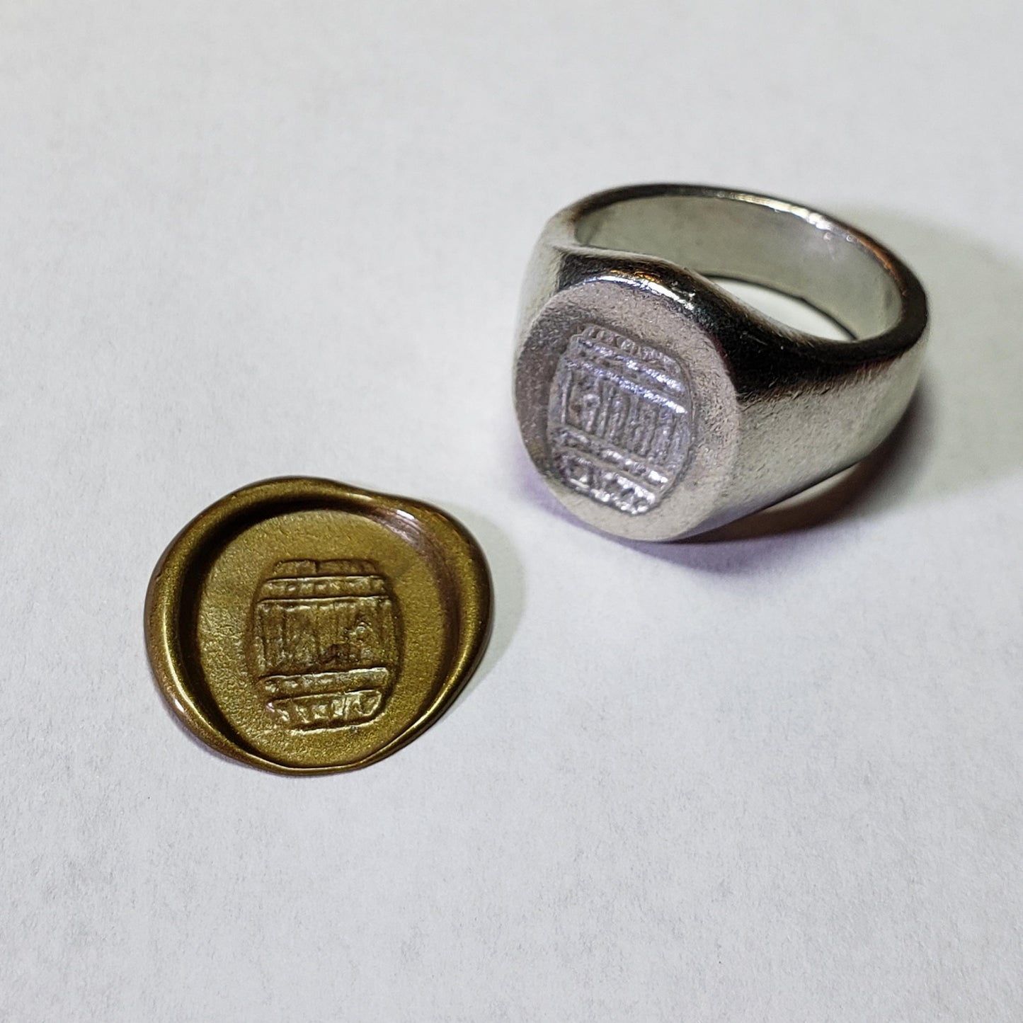 Barrel wax seal signet ring