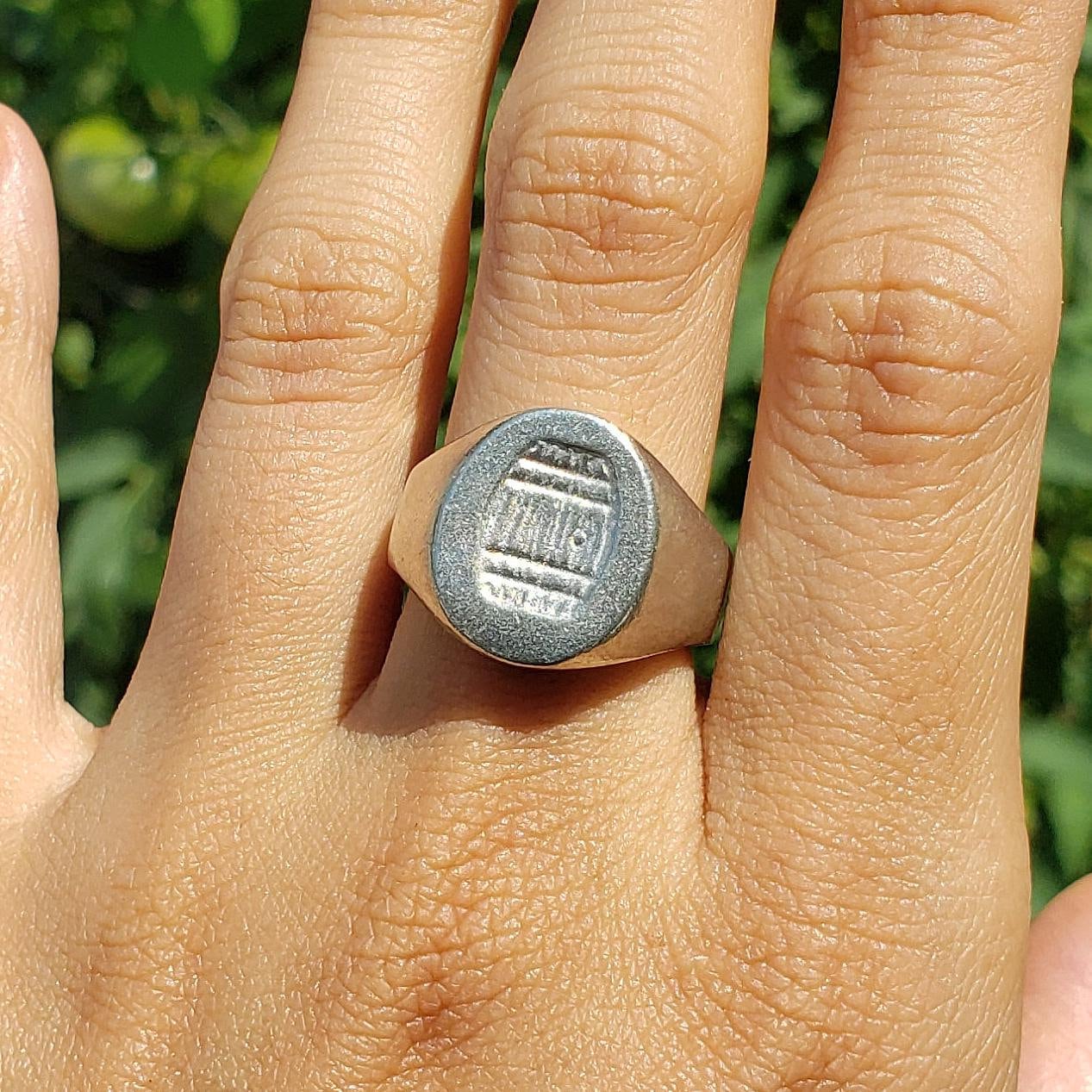 Barrel wax seal signet ring