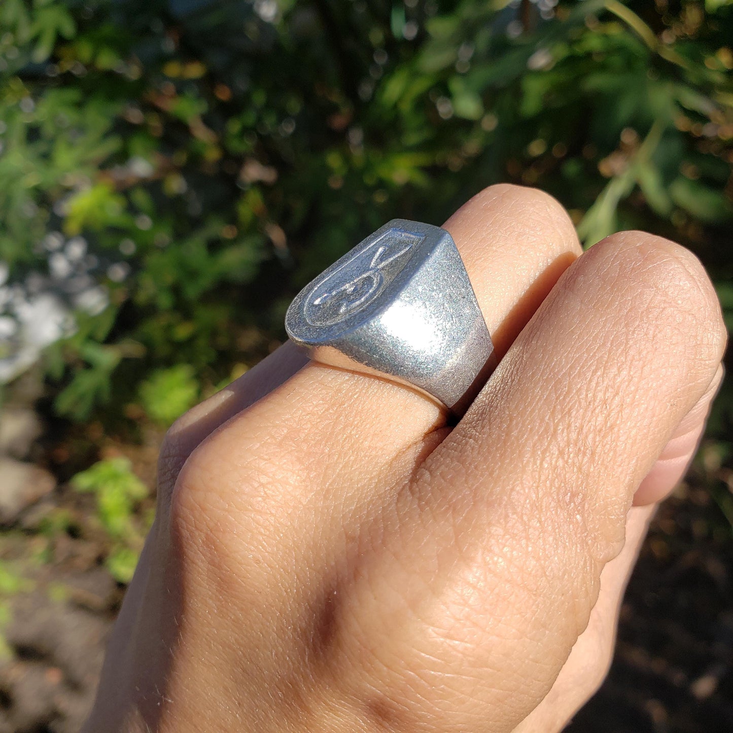 Egyptian warrior weapons wax seal signet ring