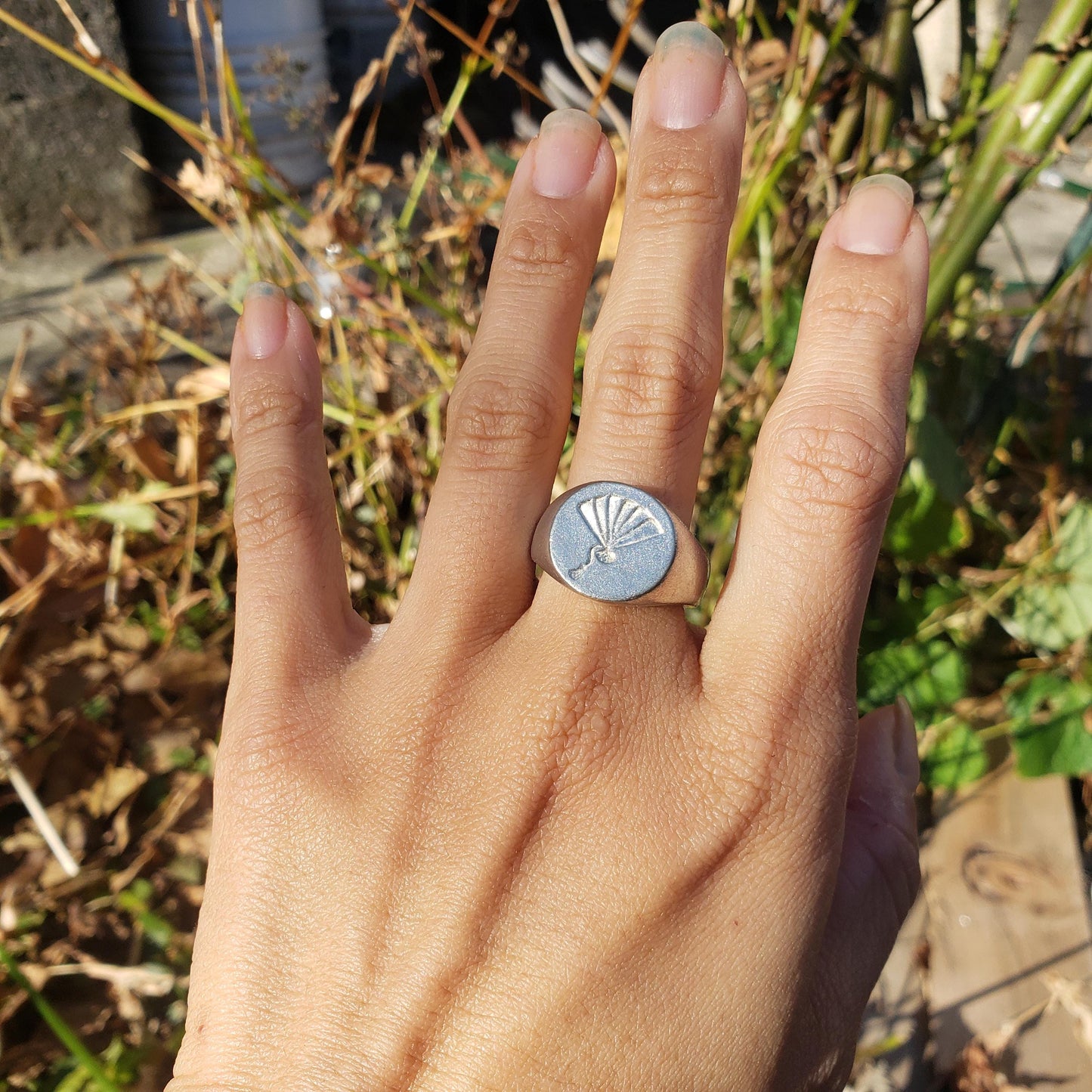 Fan wax seal signet ring