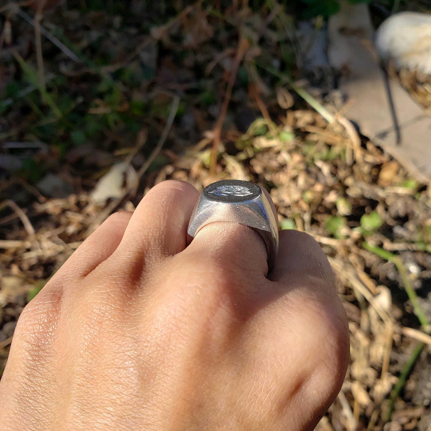 Hamburger wax seal signet ring