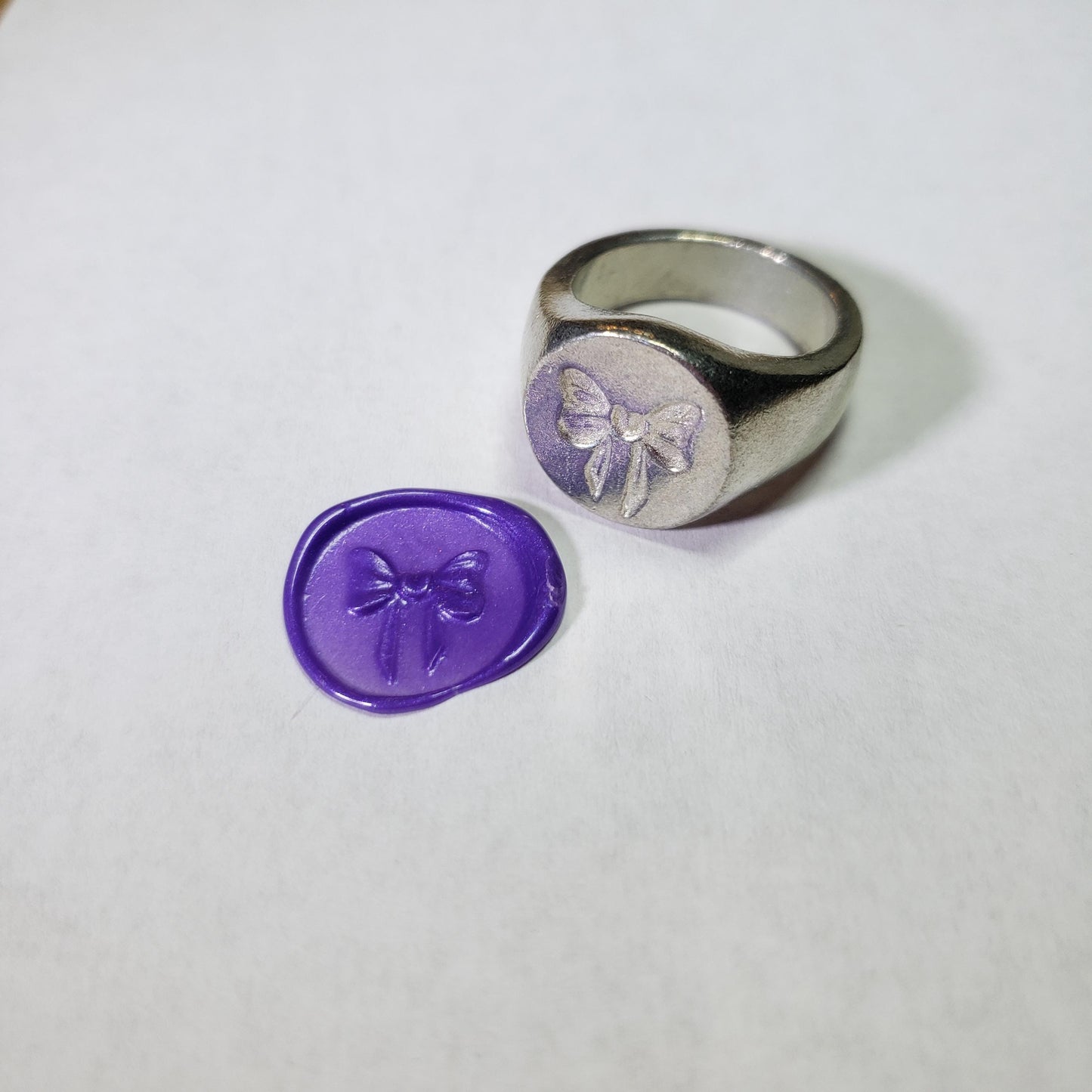 Ribbon bow wax seal signet ring