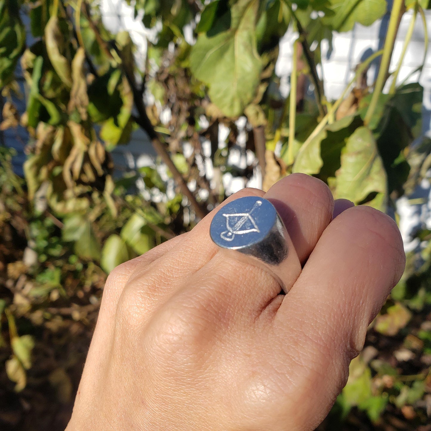 Crossbow wax seal signet ring