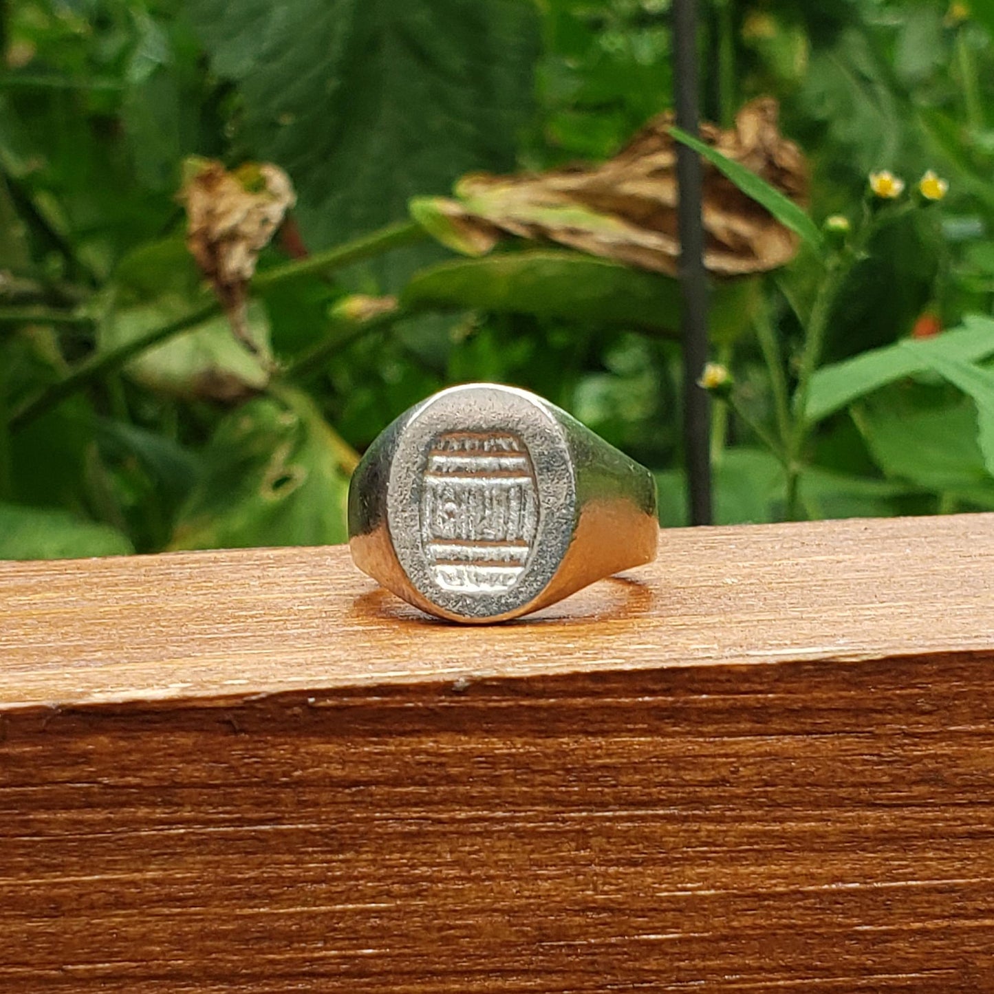 Barrel wax seal signet ring