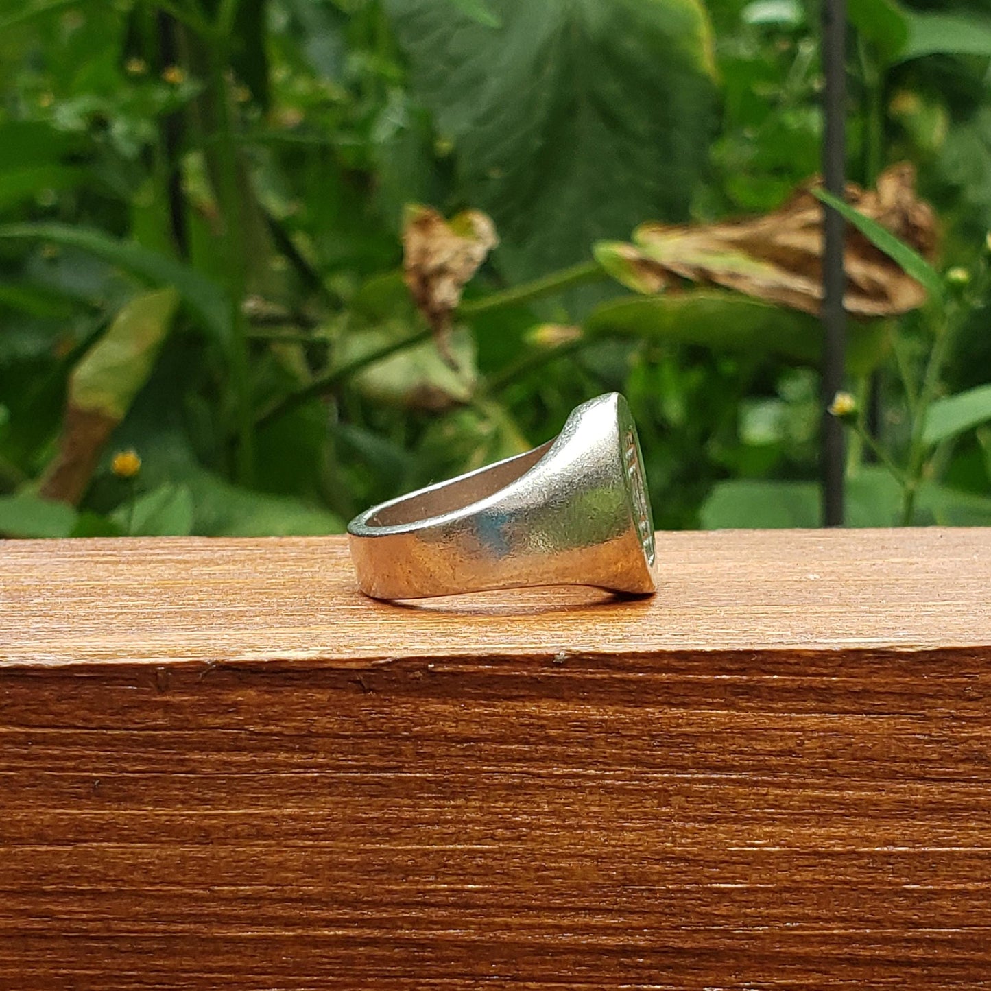 Barrel wax seal signet ring
