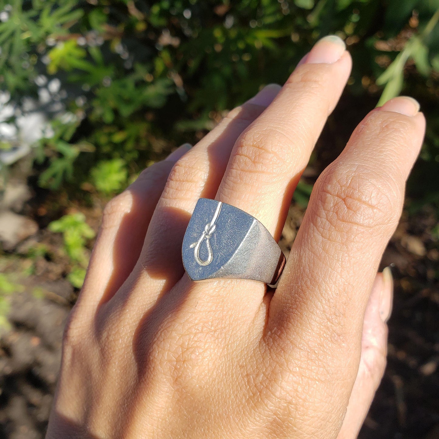 Bowline knot wax seal signet ring