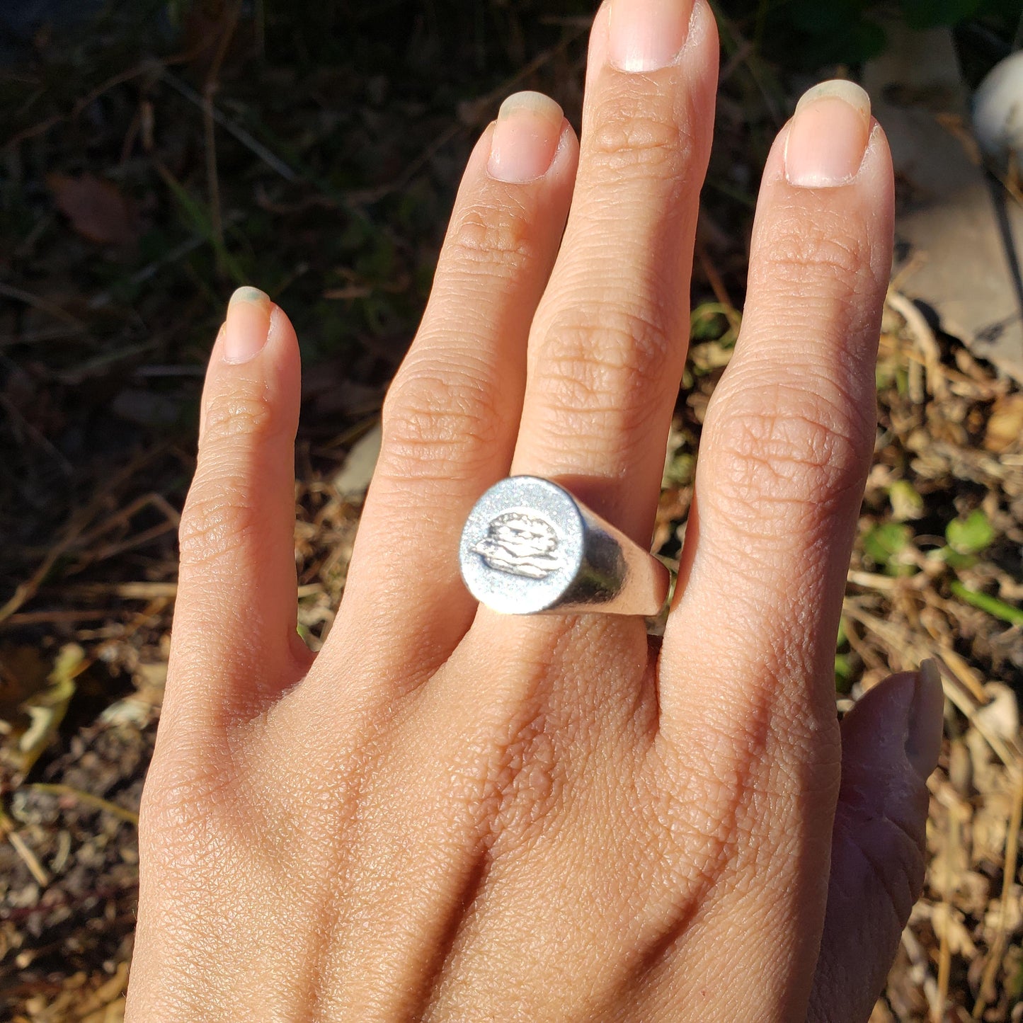 Hamburger wax seal signet ring