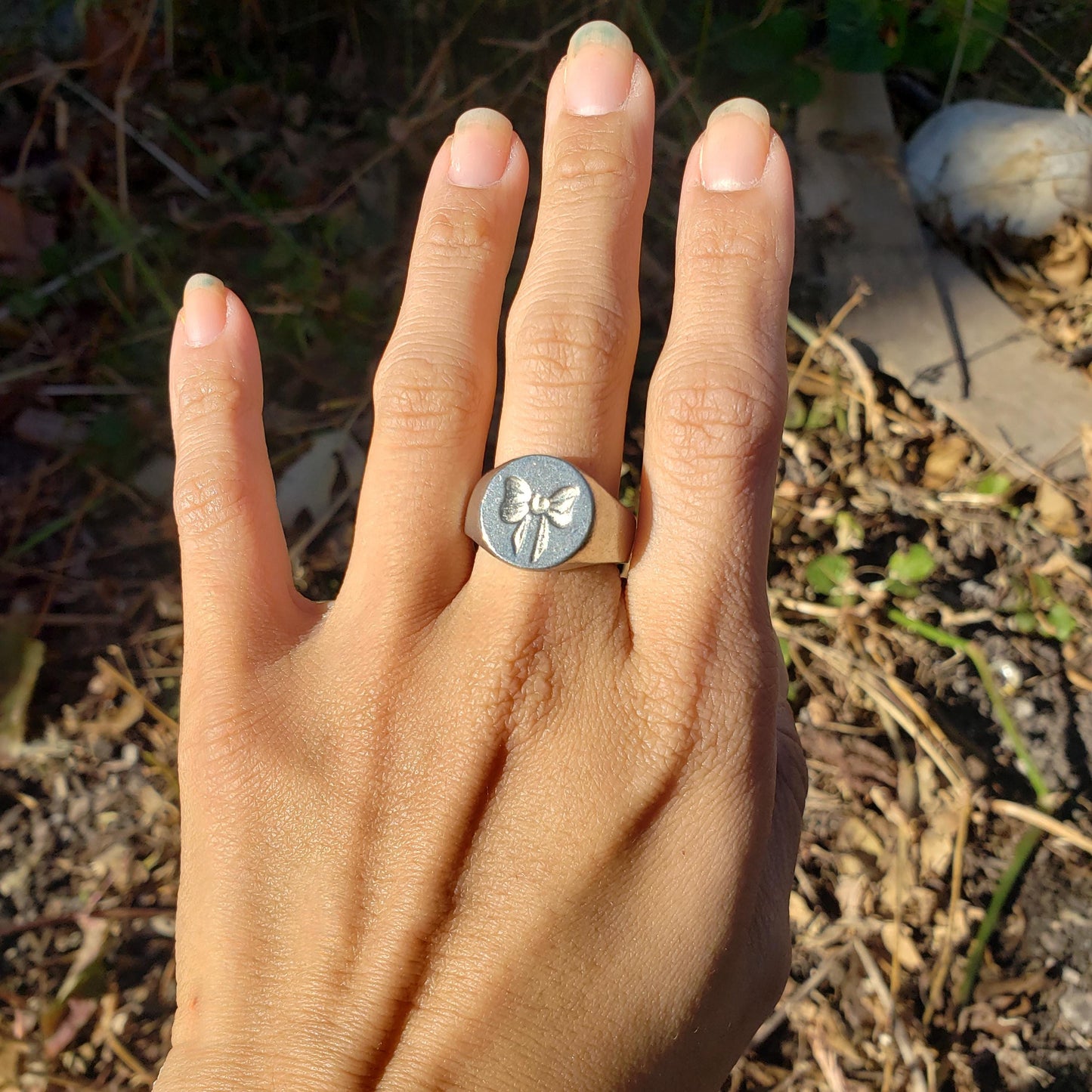 Ribbon bow wax seal signet ring