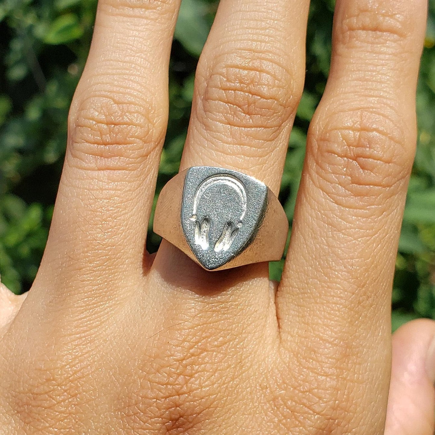 Headphones wax seal signet ring