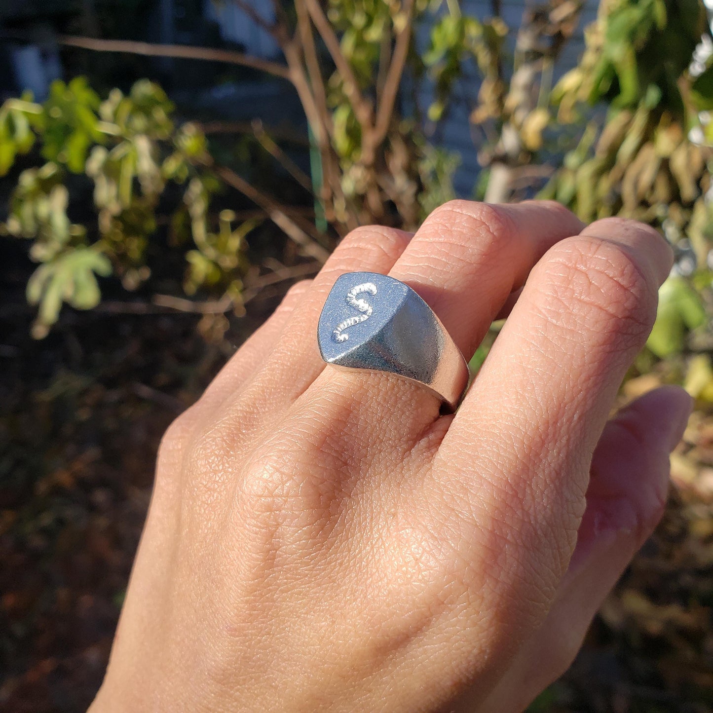 Worm wax seal signet ring