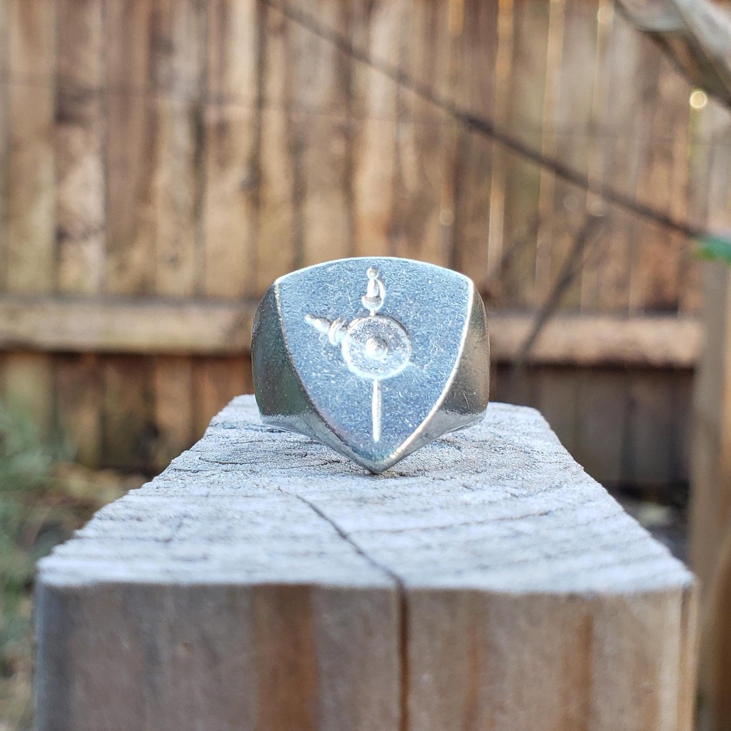 Rapier and buckler wax seal signet ring