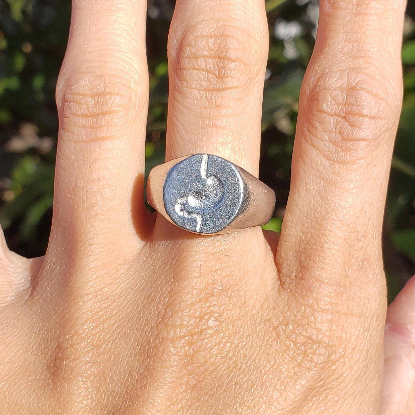 Stomach wax seal signet ring