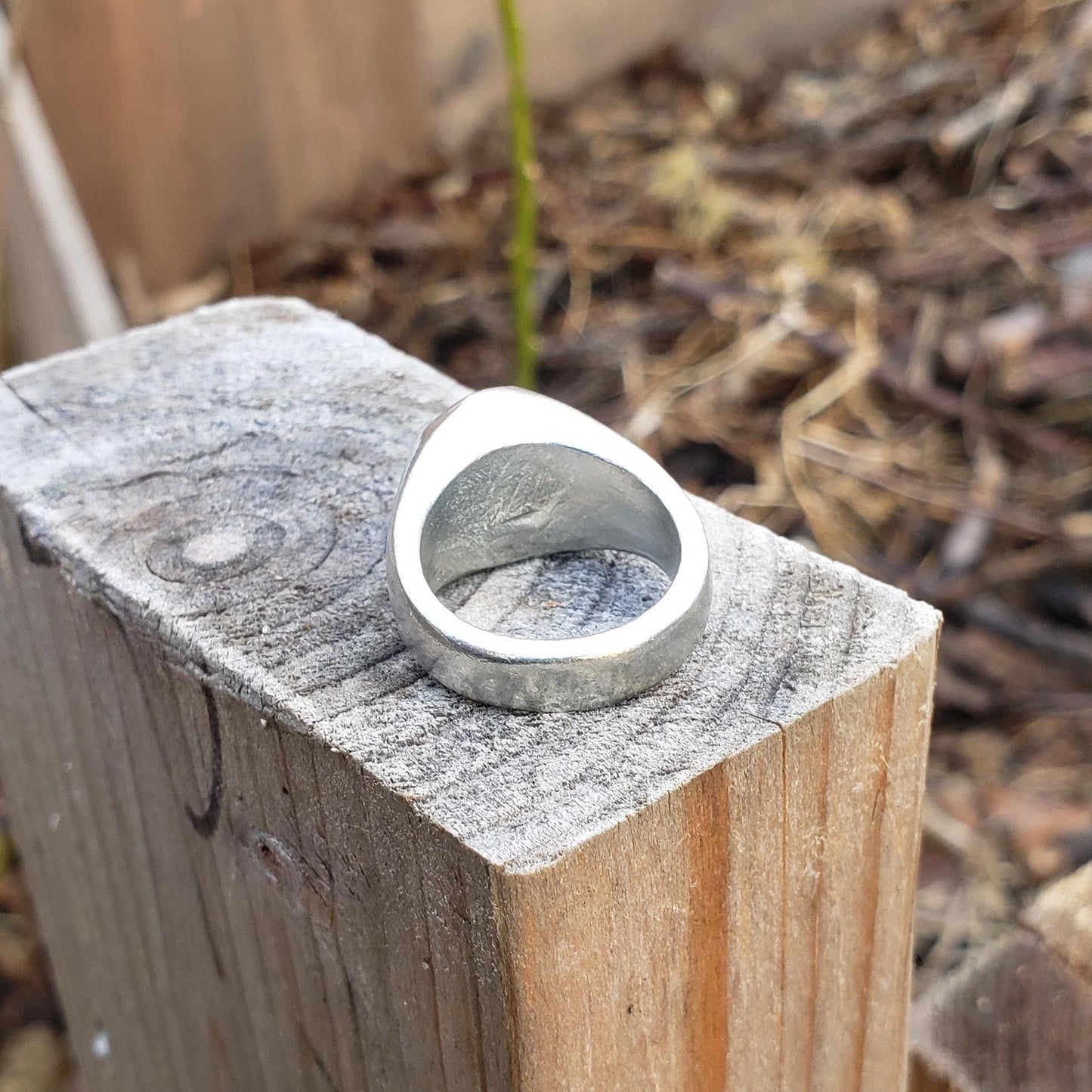 Ring cake wax seal signet ring