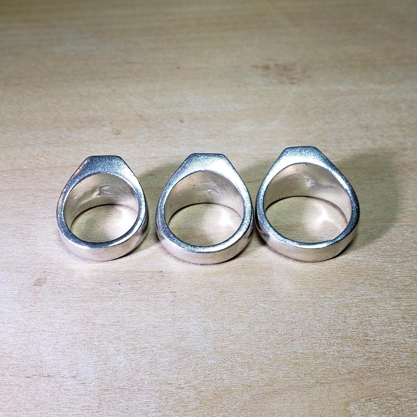 Hourglass wax seal signet ring