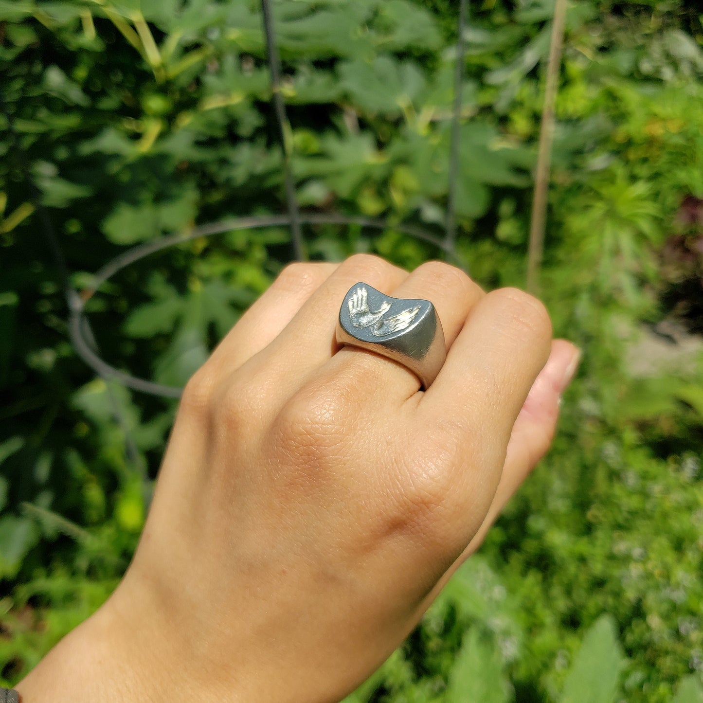 bird hand shadow puppet wax seal signet ring