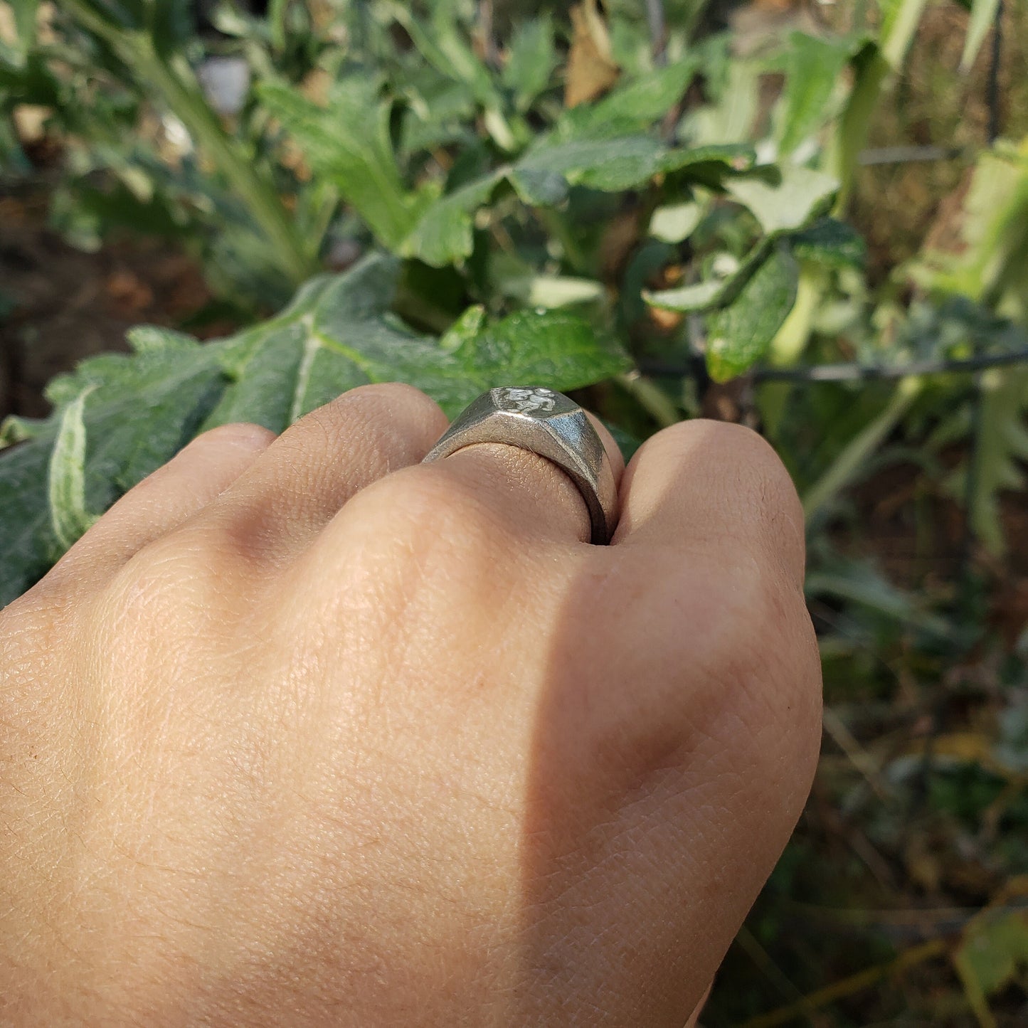 Standing haenyeo wax seal signet ring