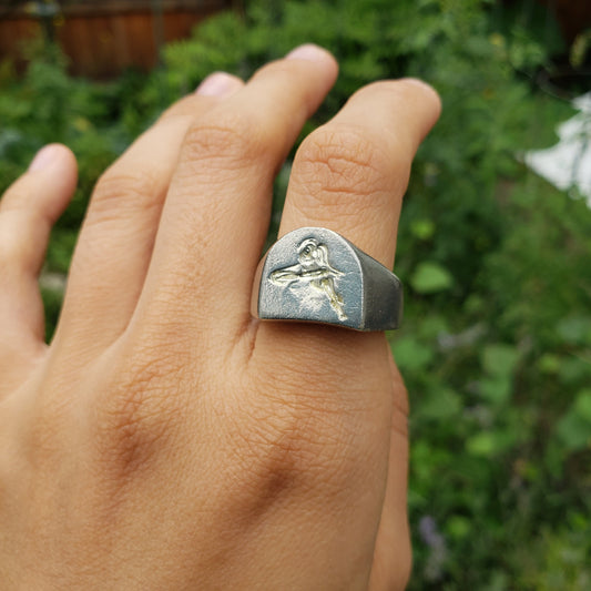 Violinist wax seal signet ring