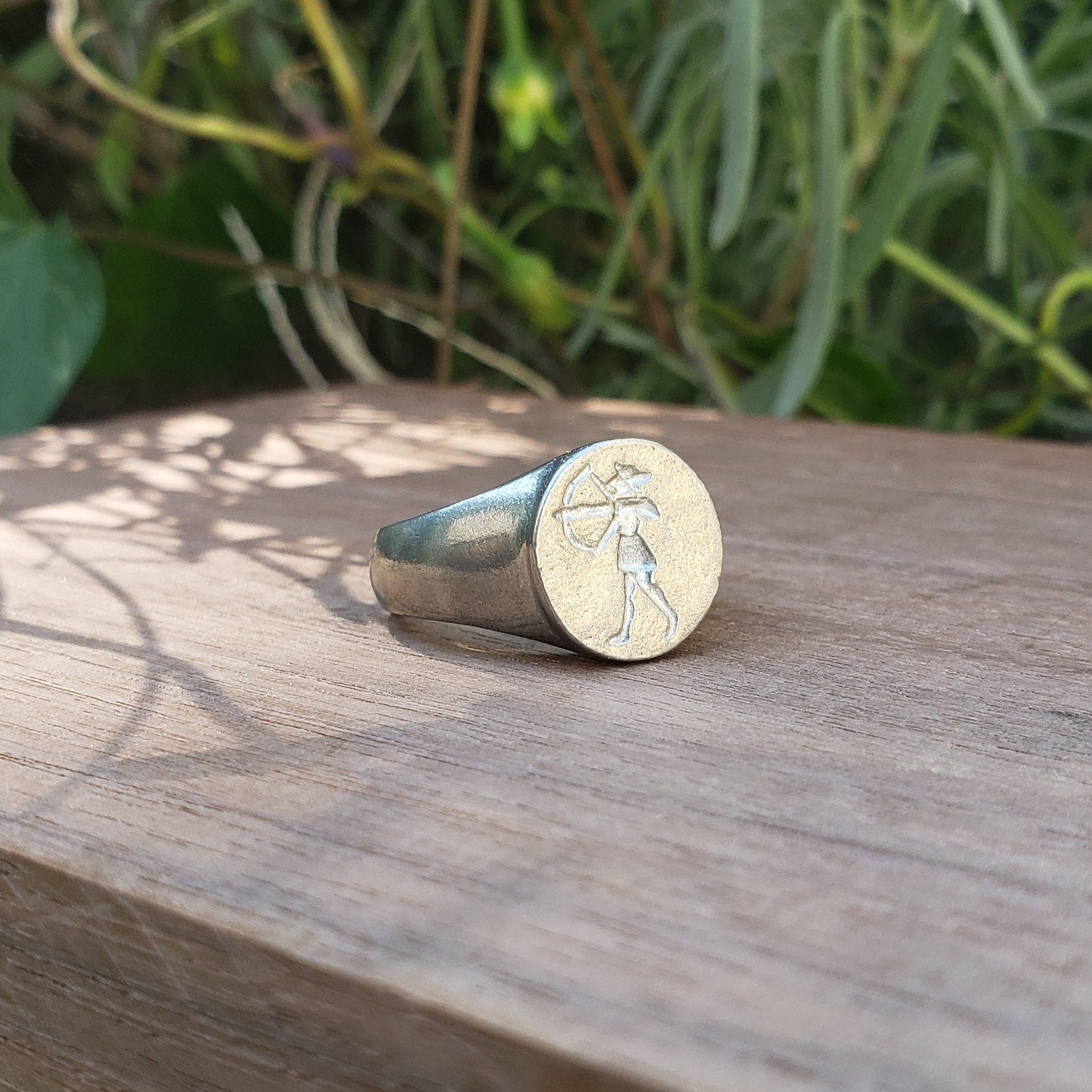 Robin hood the archer wax seal signet ring