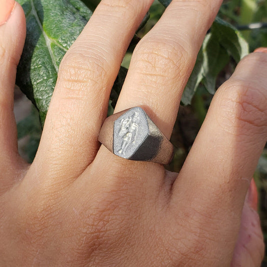 Standing haenyeo wax seal signet ring