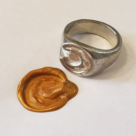 Body letter "C" wax seal signet ring