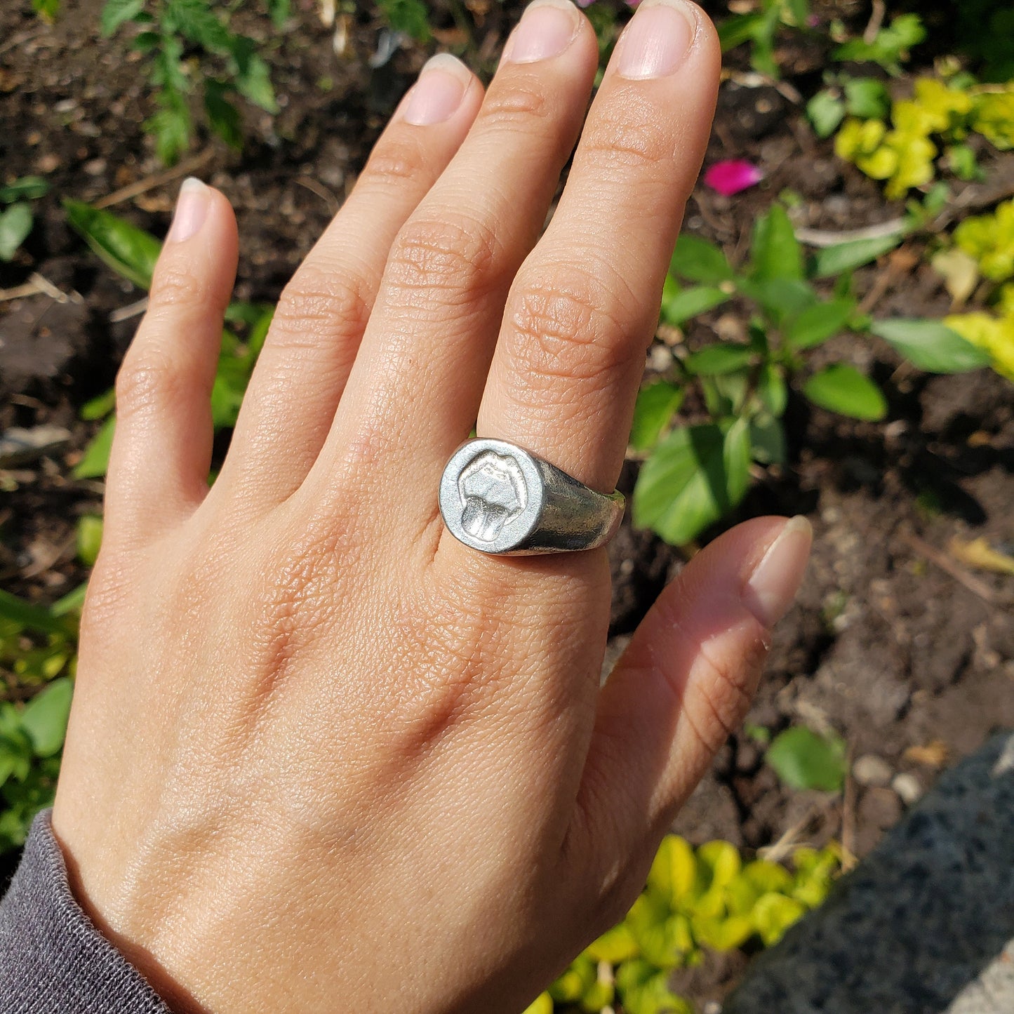 Hungry mouth wax seal signet ring