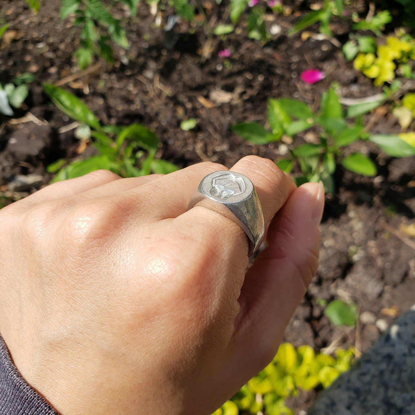 Hungry mouth wax seal signet ring