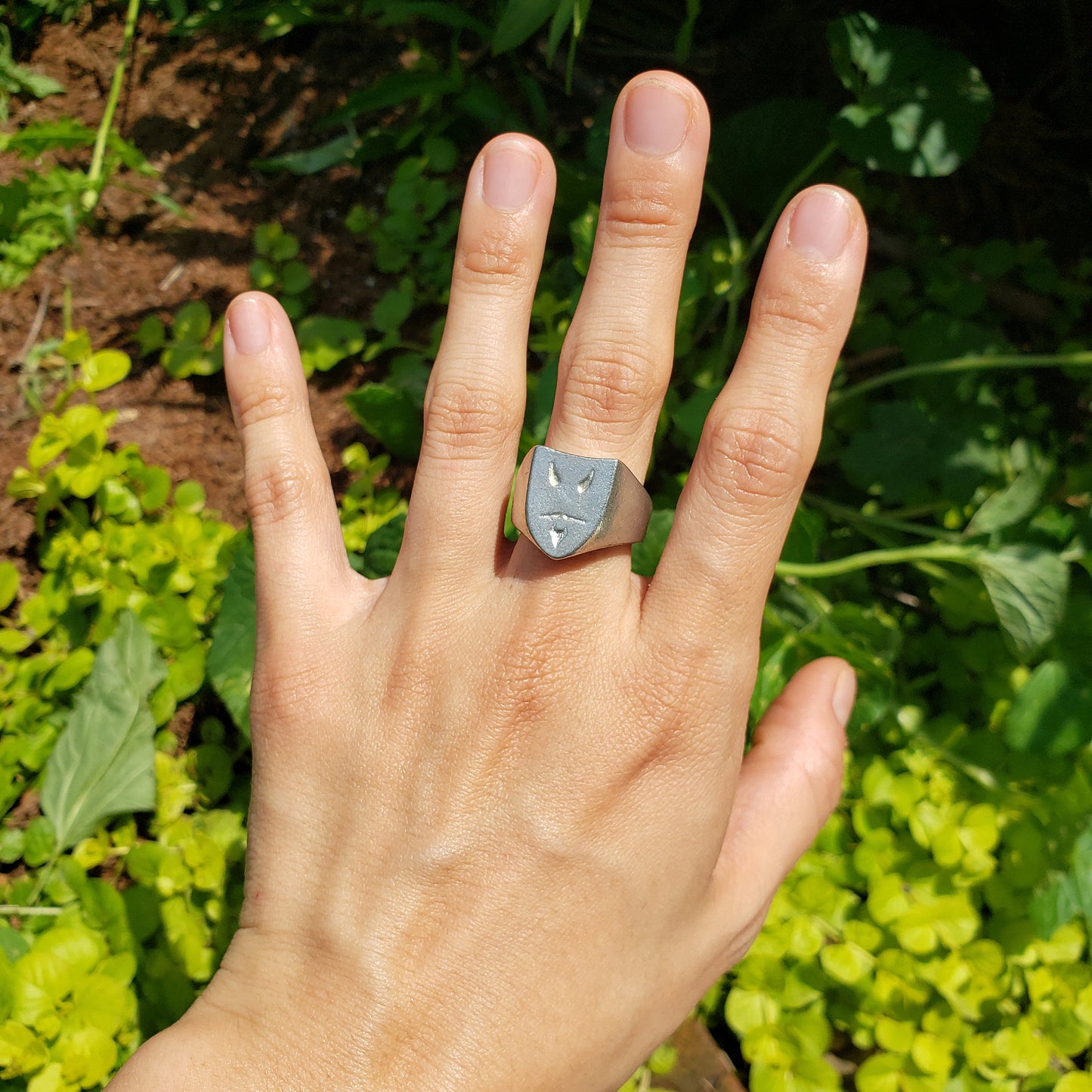 Devil beard wax seal signet ring