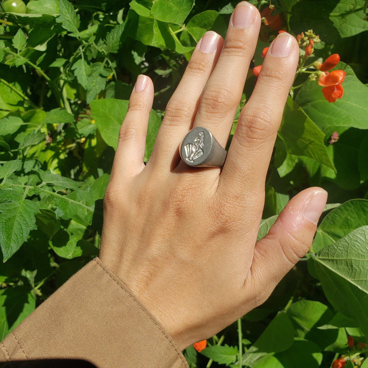 Aphrodite wax seal signet ring