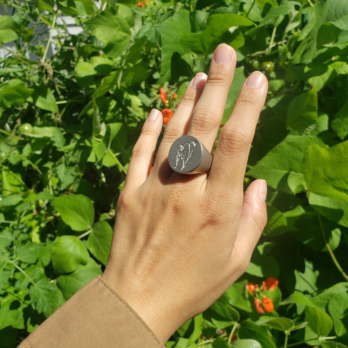 Flower hat fairy wax seal signet ring