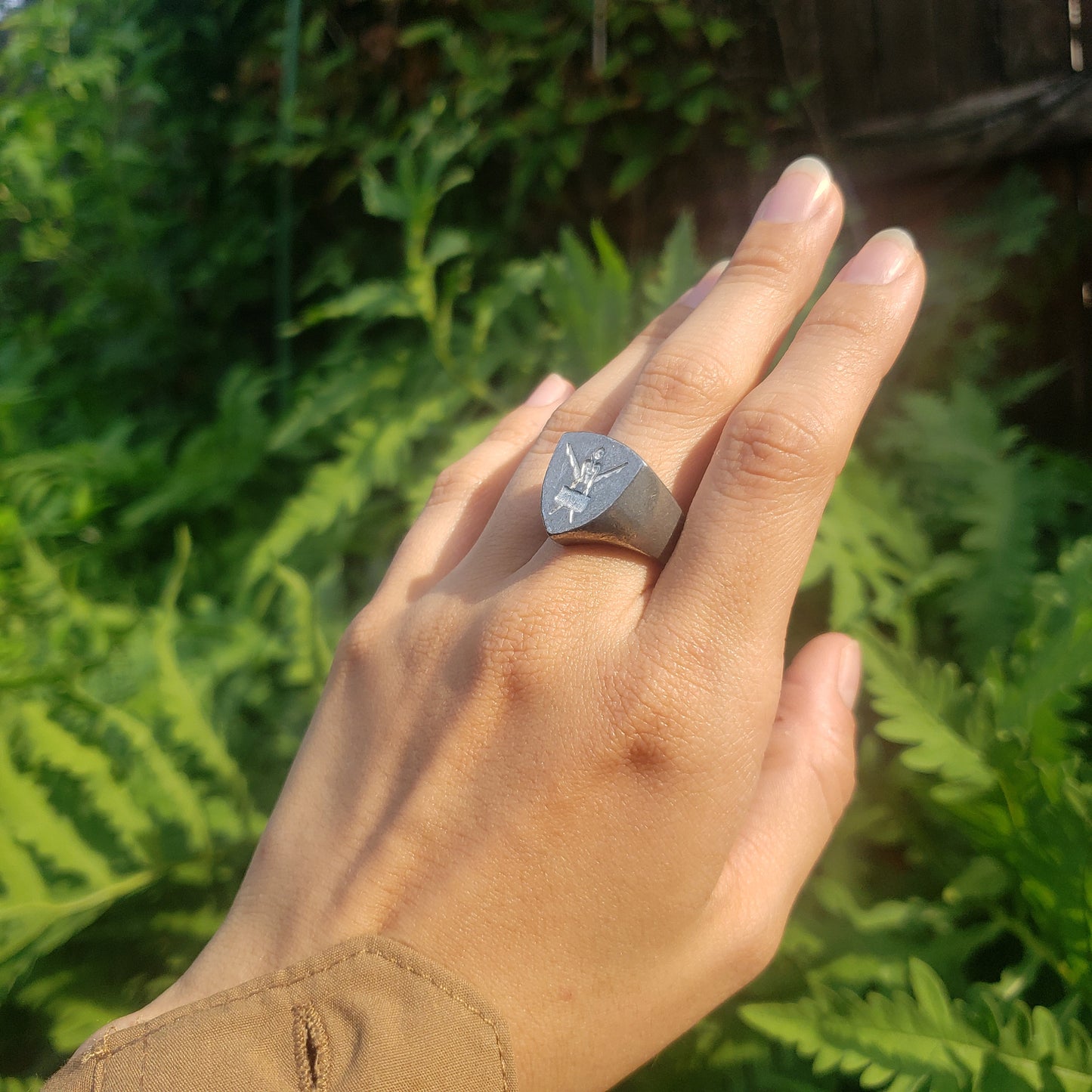 Pommel horse wax seal signet ring