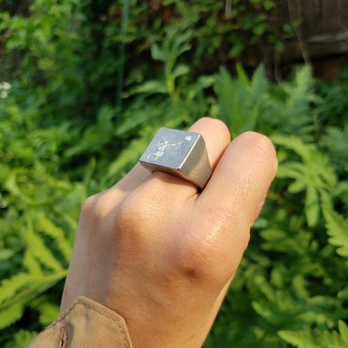 Sheaf toss wax seal signet ring