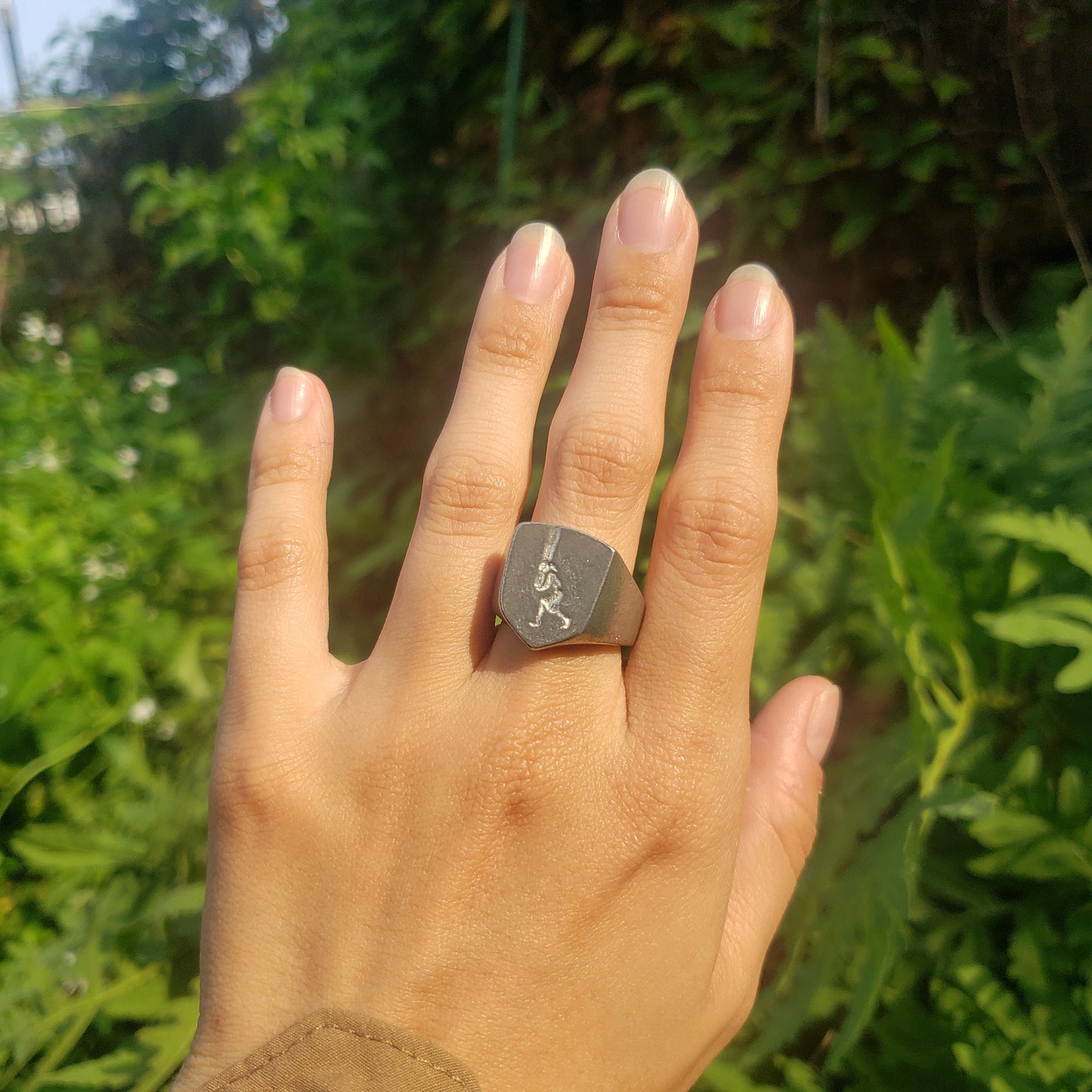 Caber toss lift wax seal signet ring