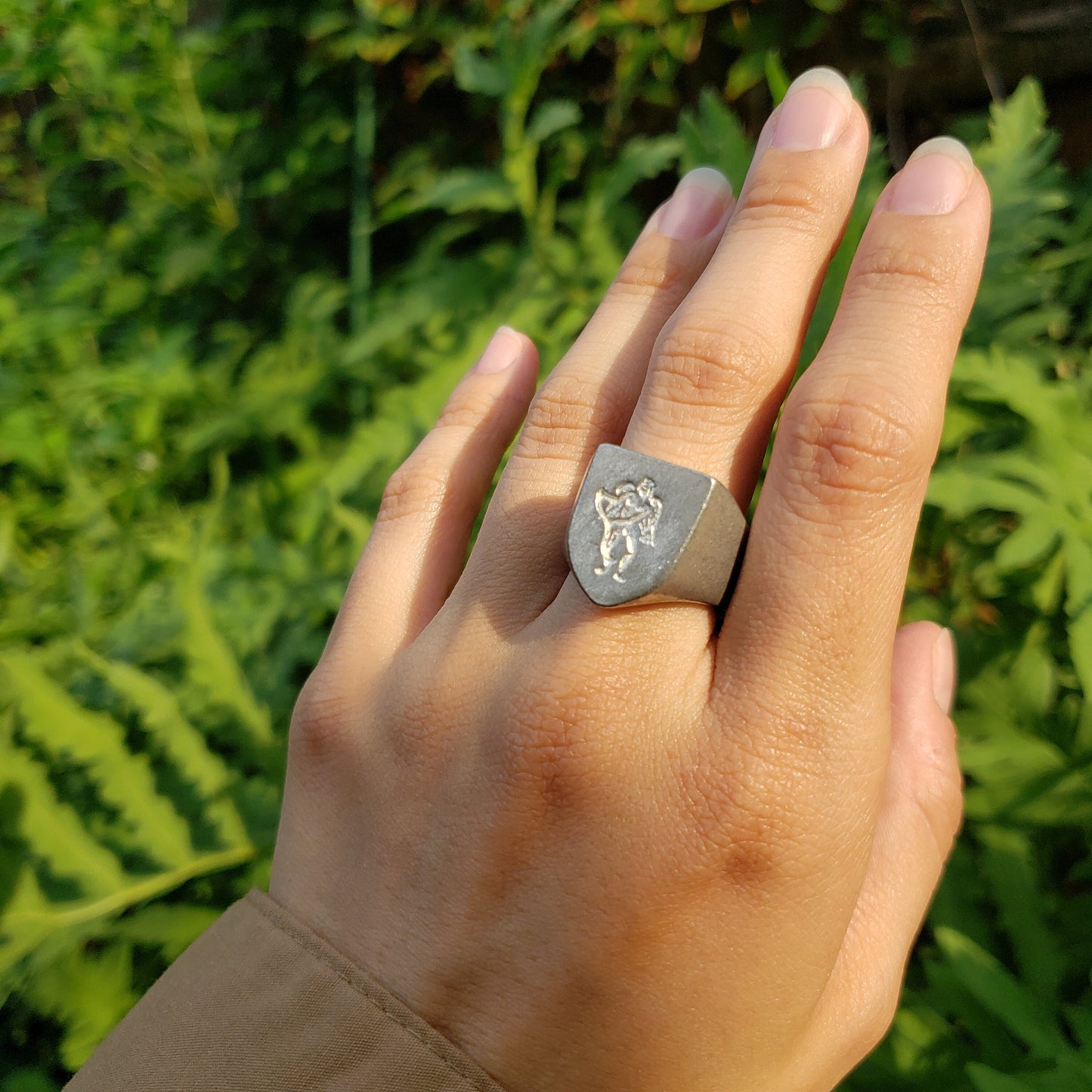 Eros bending his bow wax seal signet ring