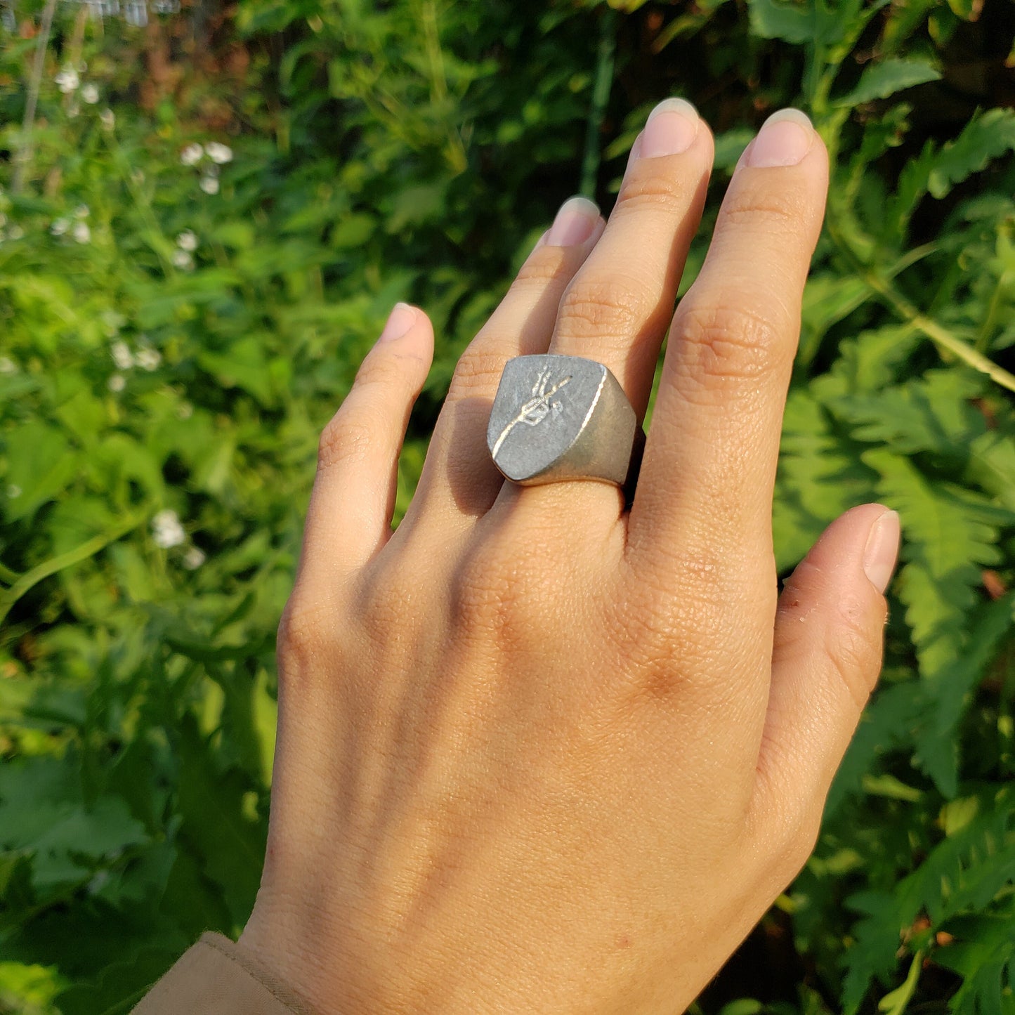 Pole vault wax seal signet ring