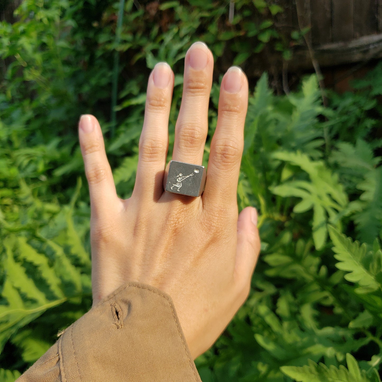 Sheaf toss wax seal signet ring