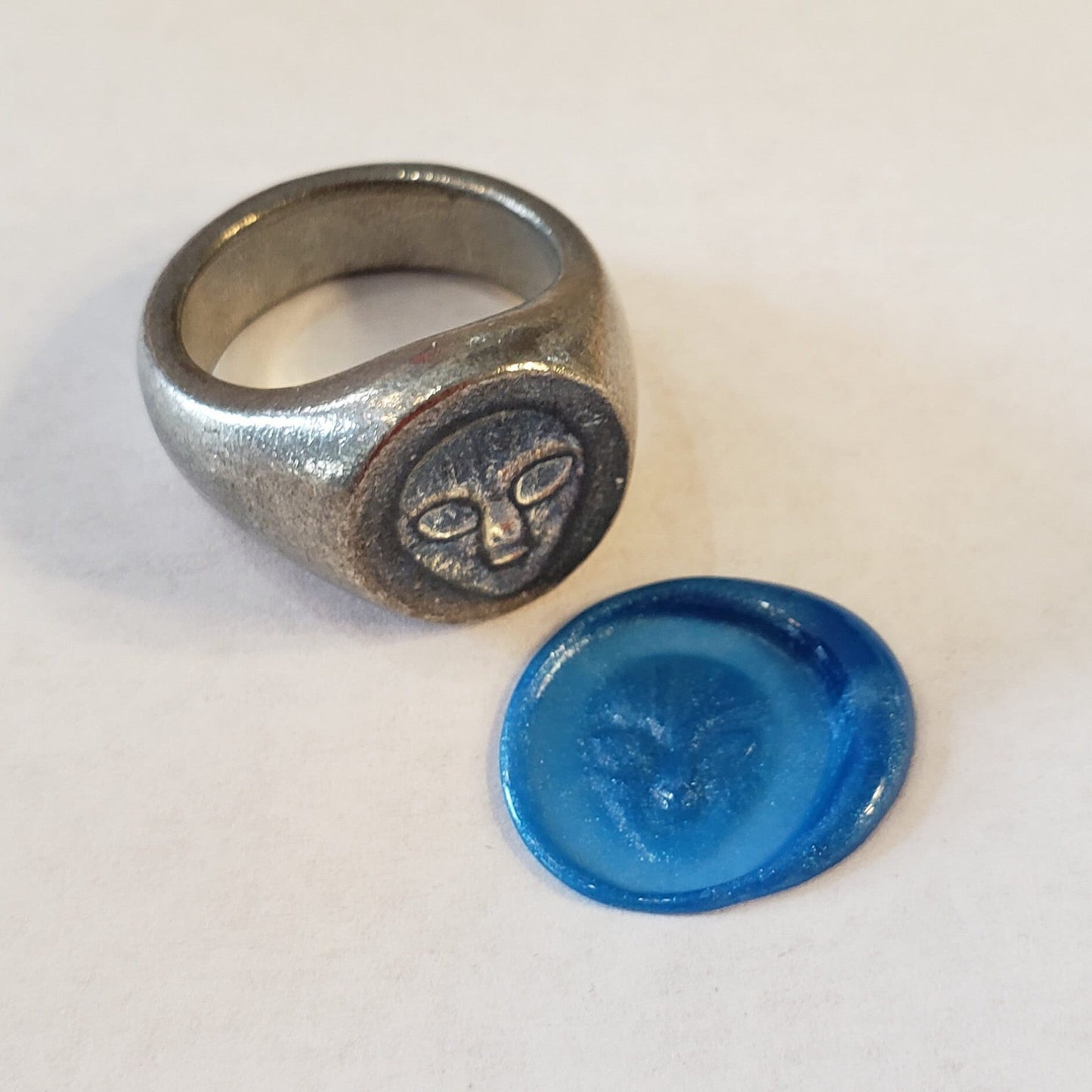 Alien face wax seal signet ring