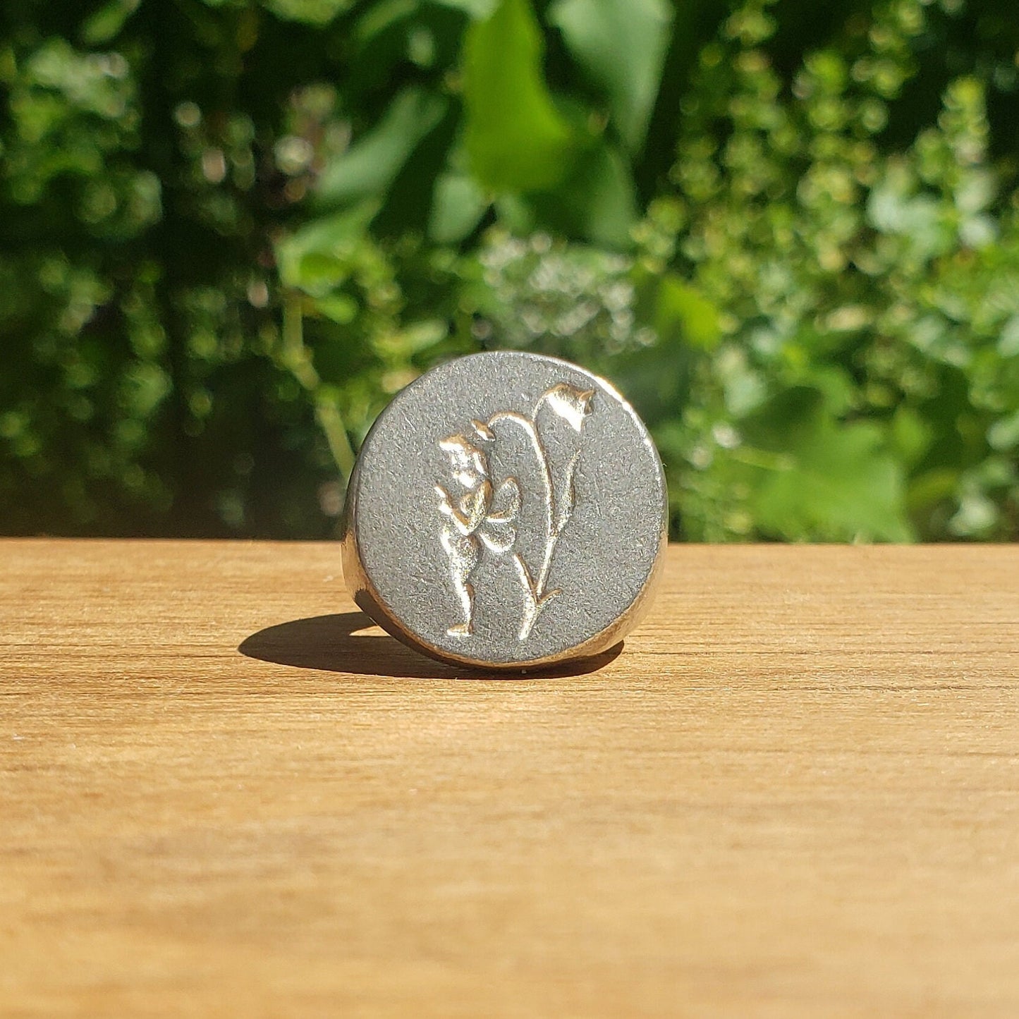 Flower hat fairy wax seal signet ring