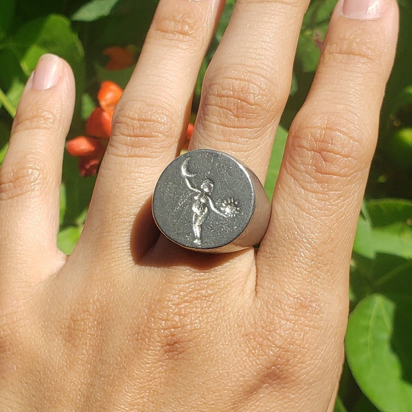 Sun and moon circle wax seal signet ring