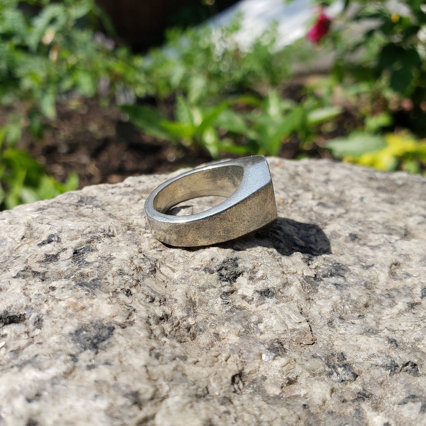 Lip biting wax seal signet ring