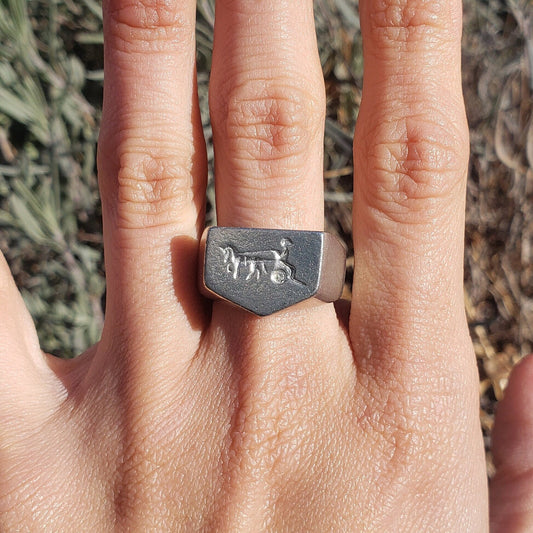 Chariot wax seal signet ring