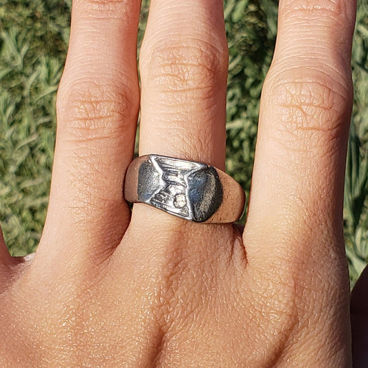 Tornado wax seal signet ring