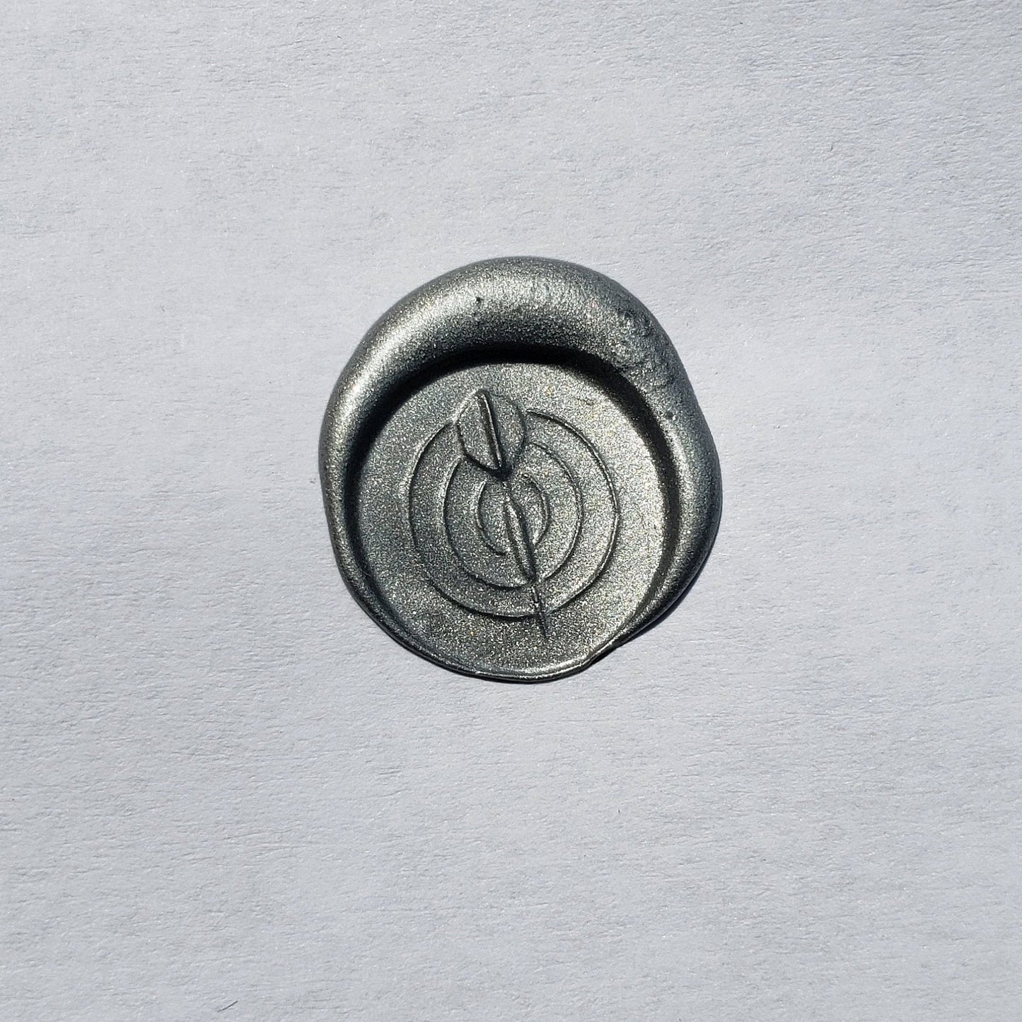 Darts wax seal signet ring