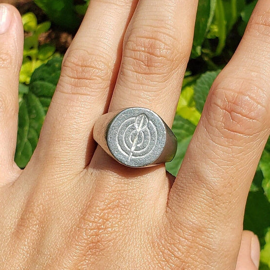 Darts wax seal signet ring